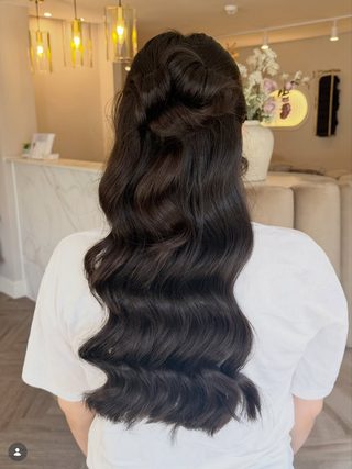 Soft glossy waves blow dry